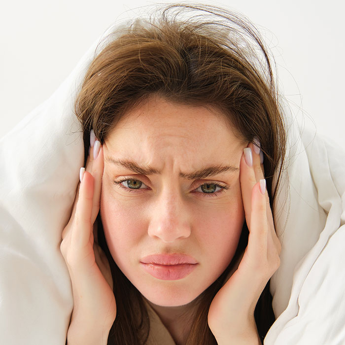 Skin Stress: Πώς το στρες φαίνεται στο πρόσωπο